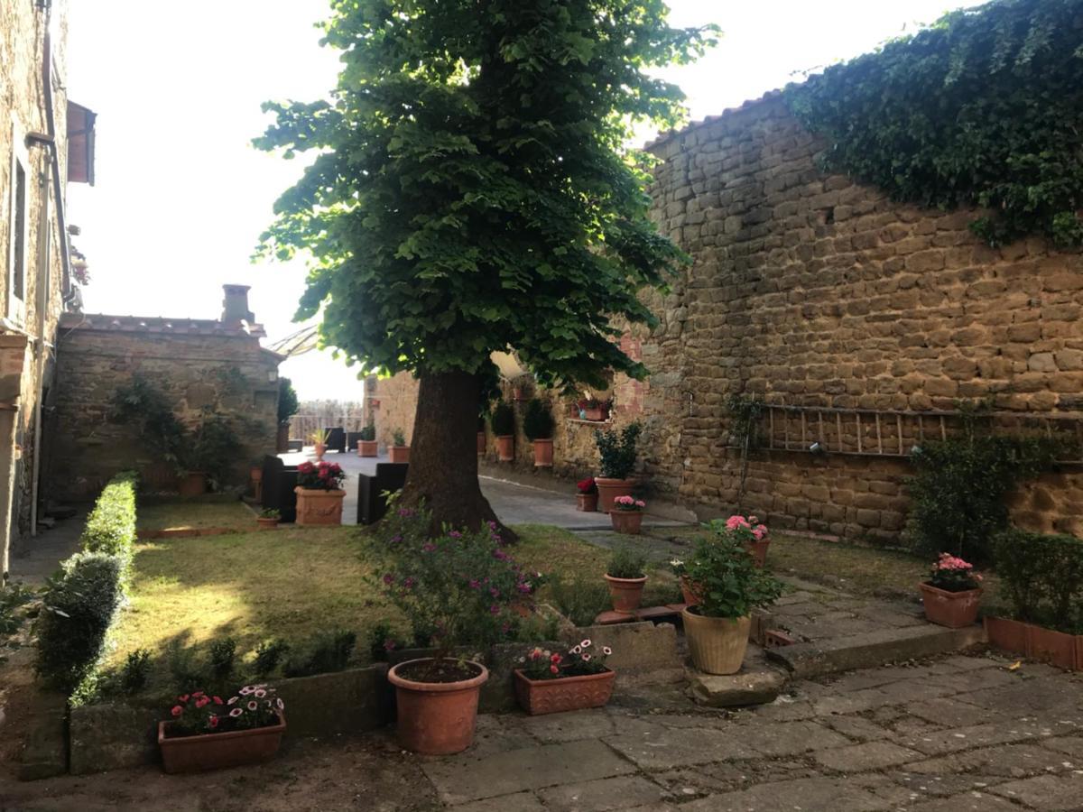 Suite Romantica Con Giardino In Dimora Storica - Camera E Appartamento - B&B Palazzo Robicci Castiglion Fiorentino Exterior foto